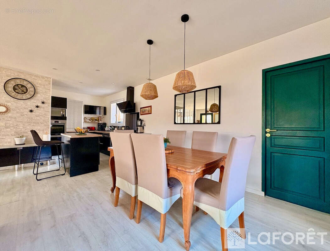 Maison à GUJAN-MESTRAS