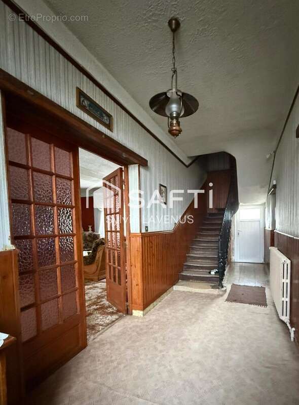 Photo 2 - Maison à BELLEU