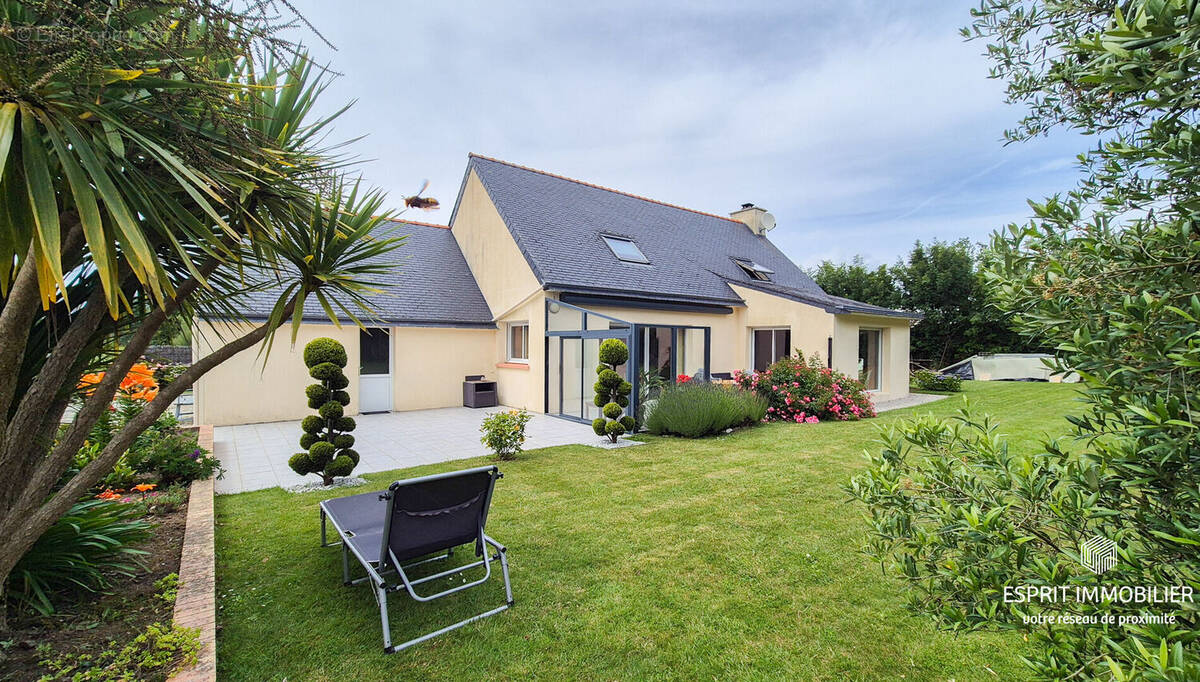Maison à NEVEZ