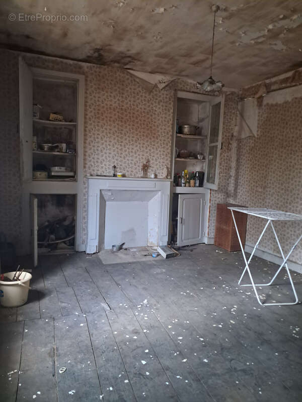 Maison à LUBERSAC