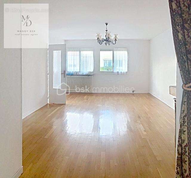 Maison à SAINT-APOLLINAIRE