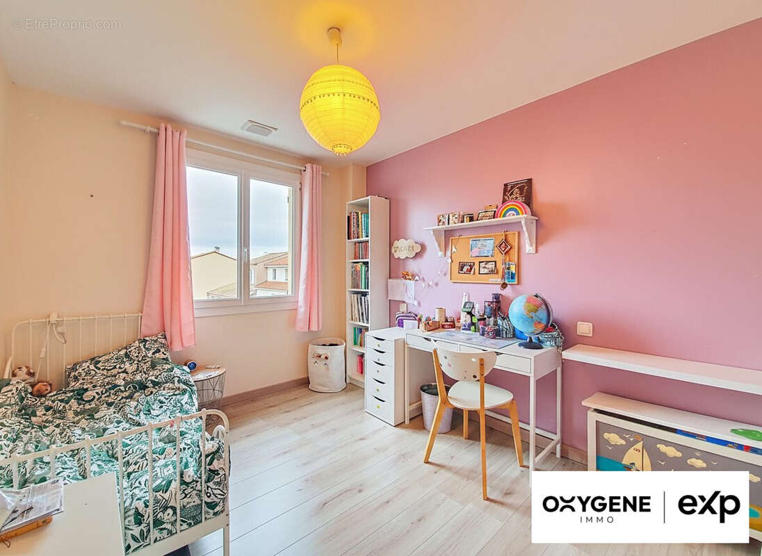 Maison à SAINT-ESTEVE