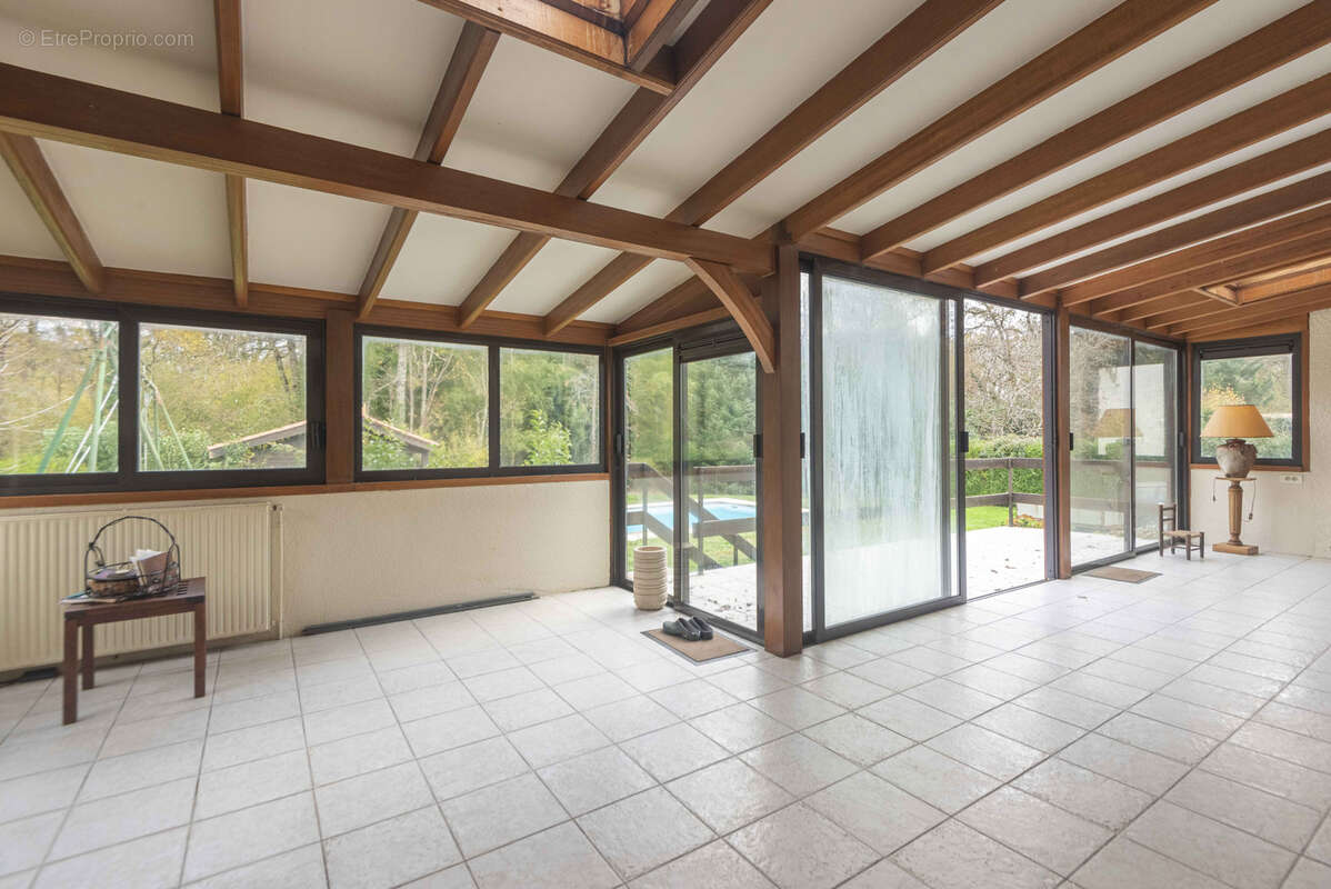 Maison à LIGNAN-DE-BORDEAUX