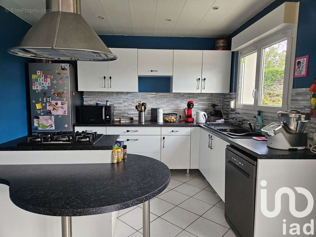 Maison 161 m² à Marville-Moutiers-Brule  - photo 9