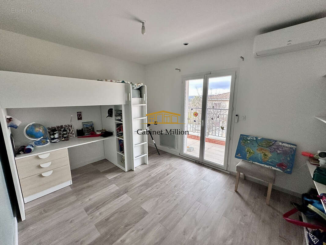 Maison à VILLEVEYRAC