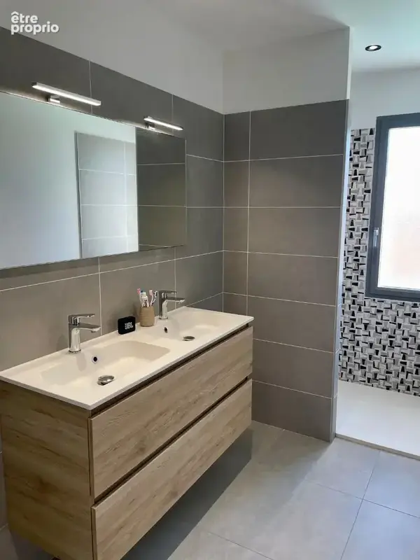 Maison contemporaine au coeur de Portet-sur-Garonne. - photo 11