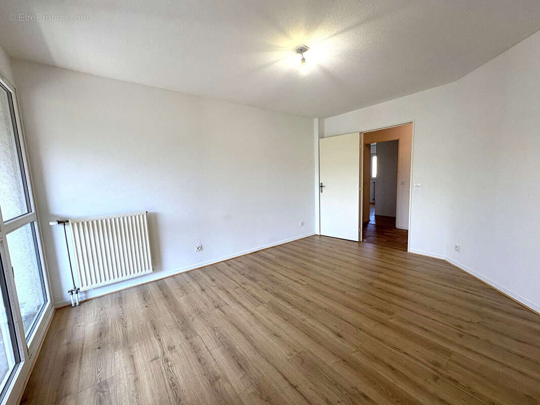 Appartement Eybens 4 pièce(s) 78 m2 - photo 4