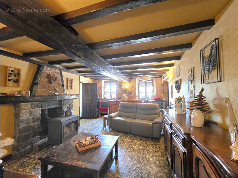 Maison 175 m² à Aubenton  - photo 8