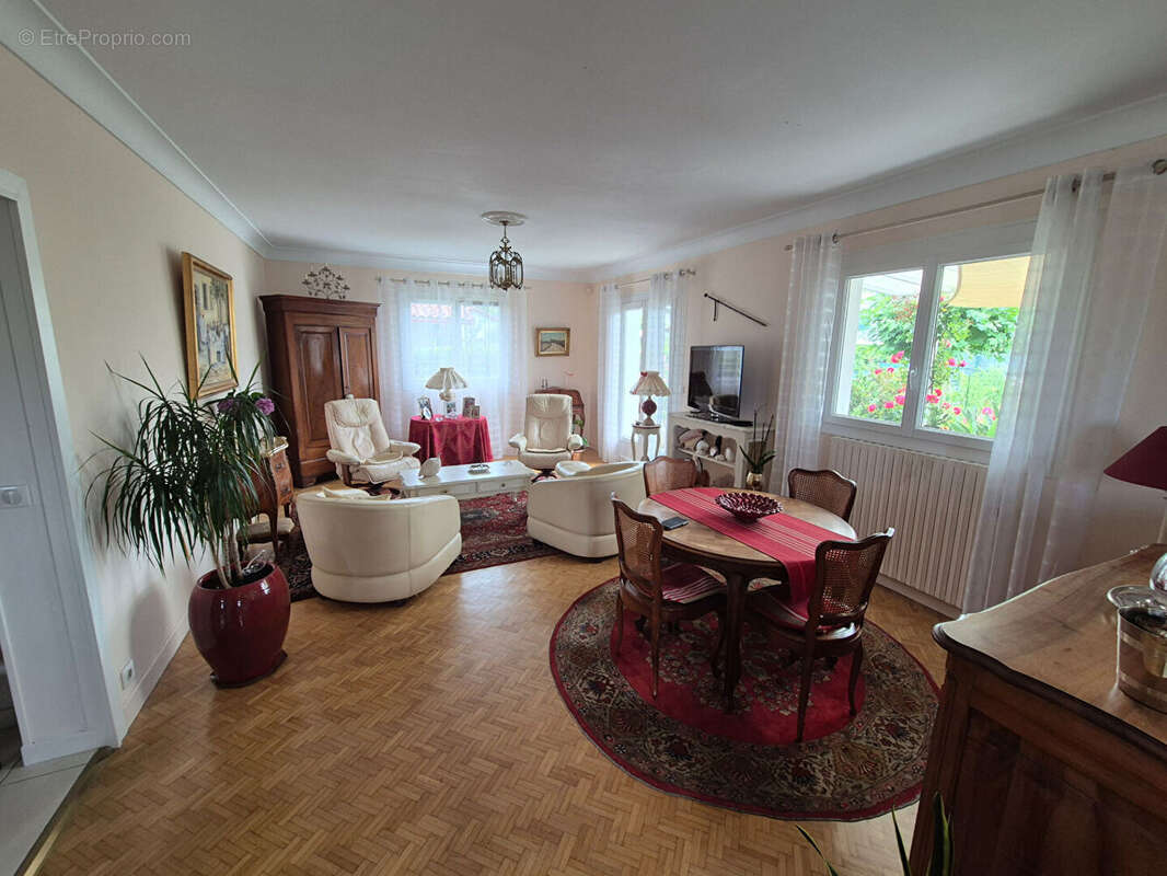 Appartement à CIBOURE