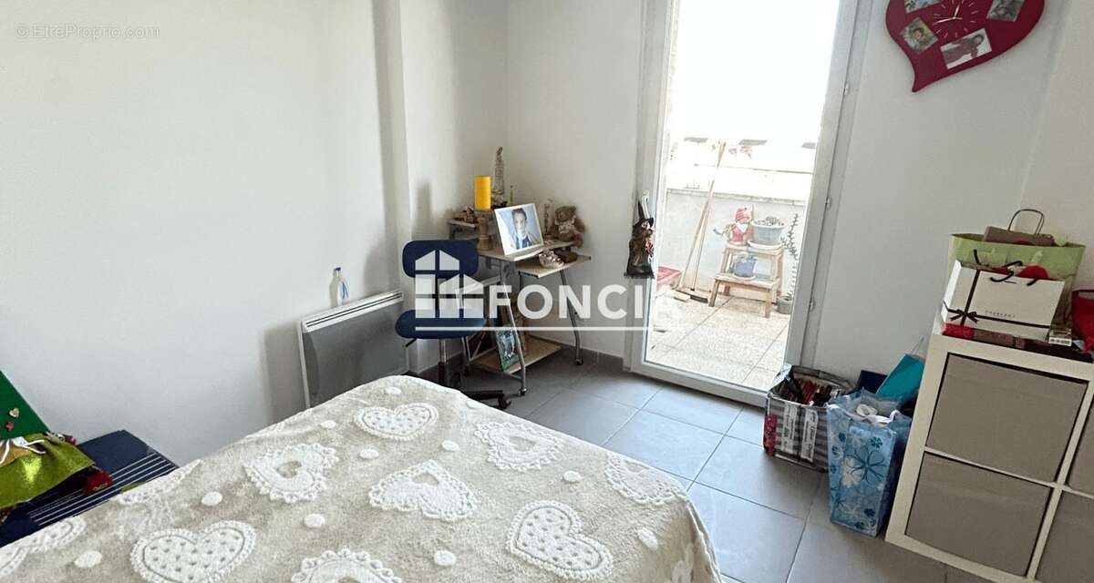 Appartement à MARSEILLE-8E