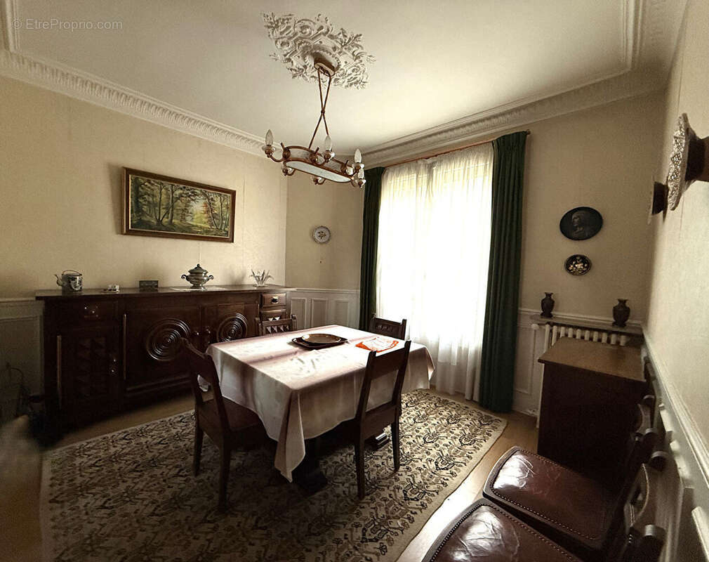 Maison à ENGHIEN-LES-BAINS