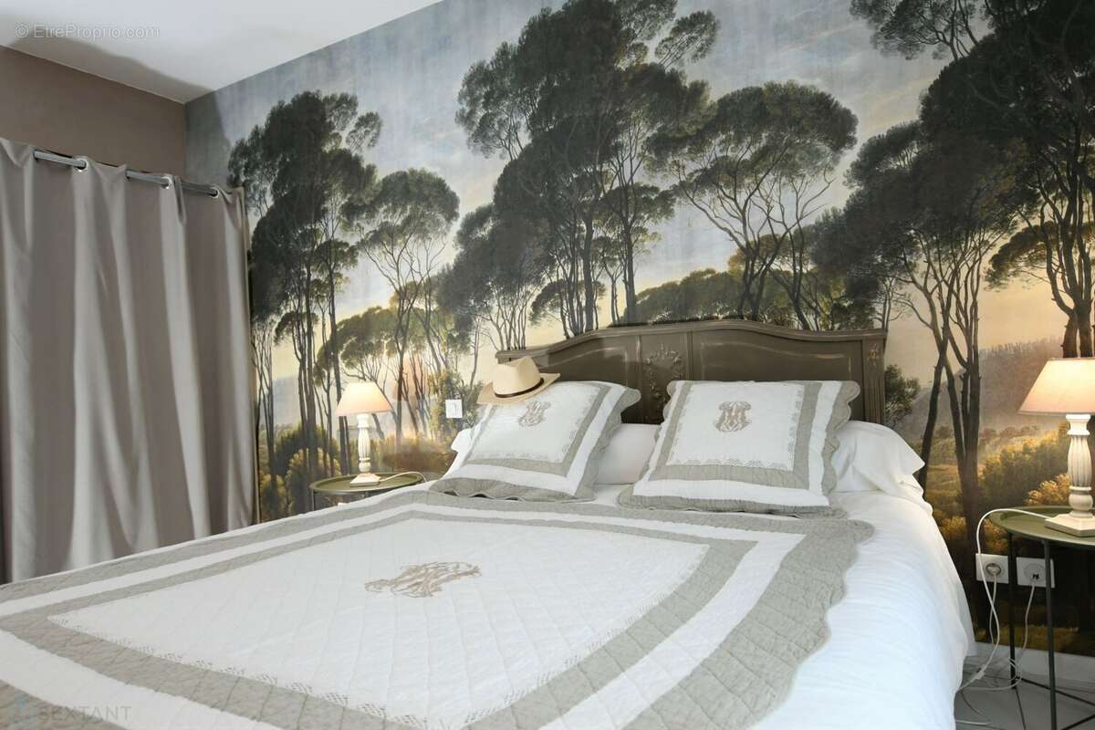 Maison à ANTONNE-ET-TRIGONANT