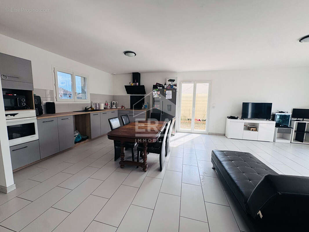 Maison récente 5 pièces à vendre à Gauriac - Réf 3154 - photo 2
