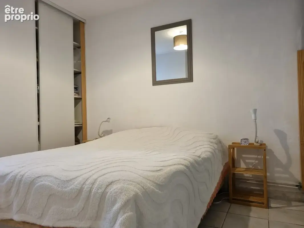 A vendre - gruissan plage - pavillon de plain-pied - bord de mer - 2 chambres - piscine - parking - photo 6
