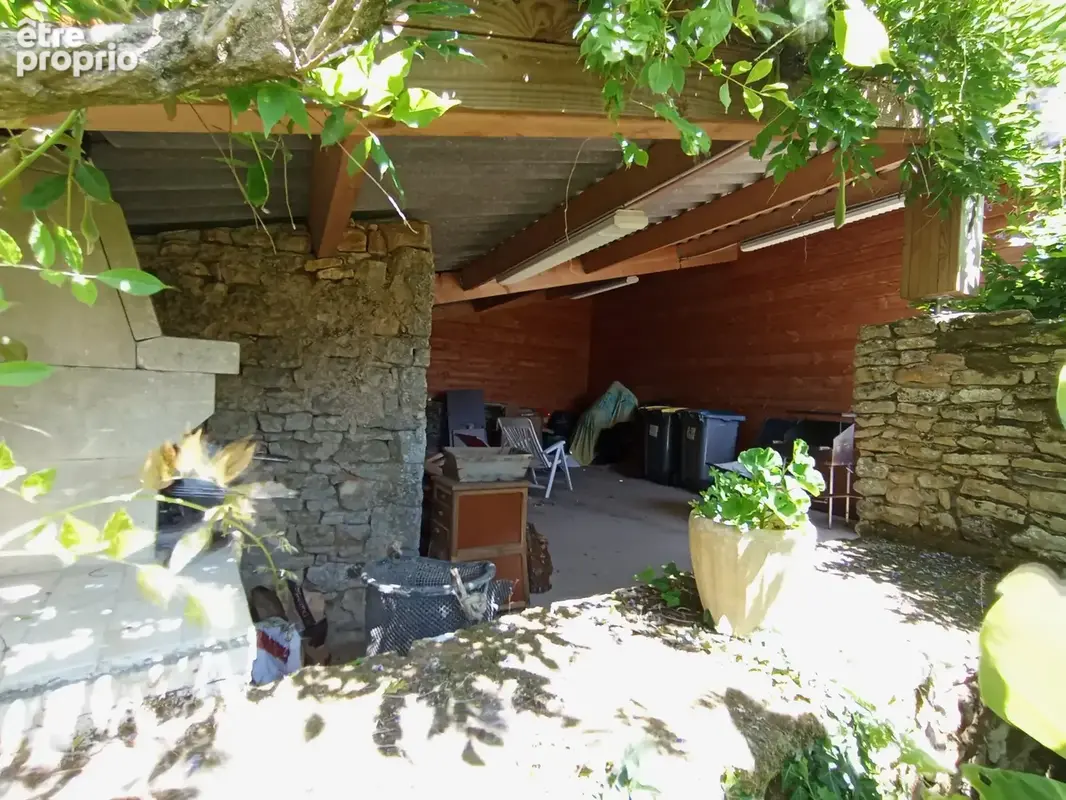 Saivres (79) à vendre – maison de caractère en pleine campagne 195 m² -6p- 3249 m² de terrain arboré - photo 10
