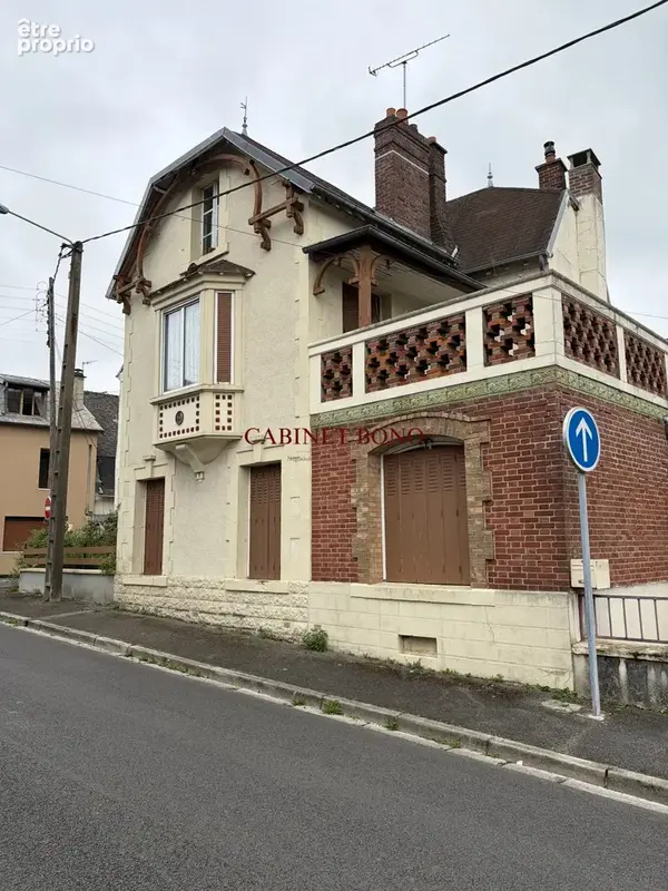 Maison à CHAUNY