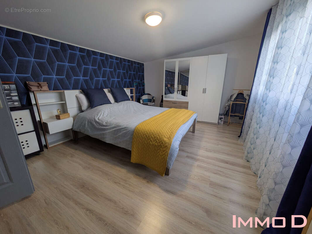 Maison à THAON-LES-VOSGES