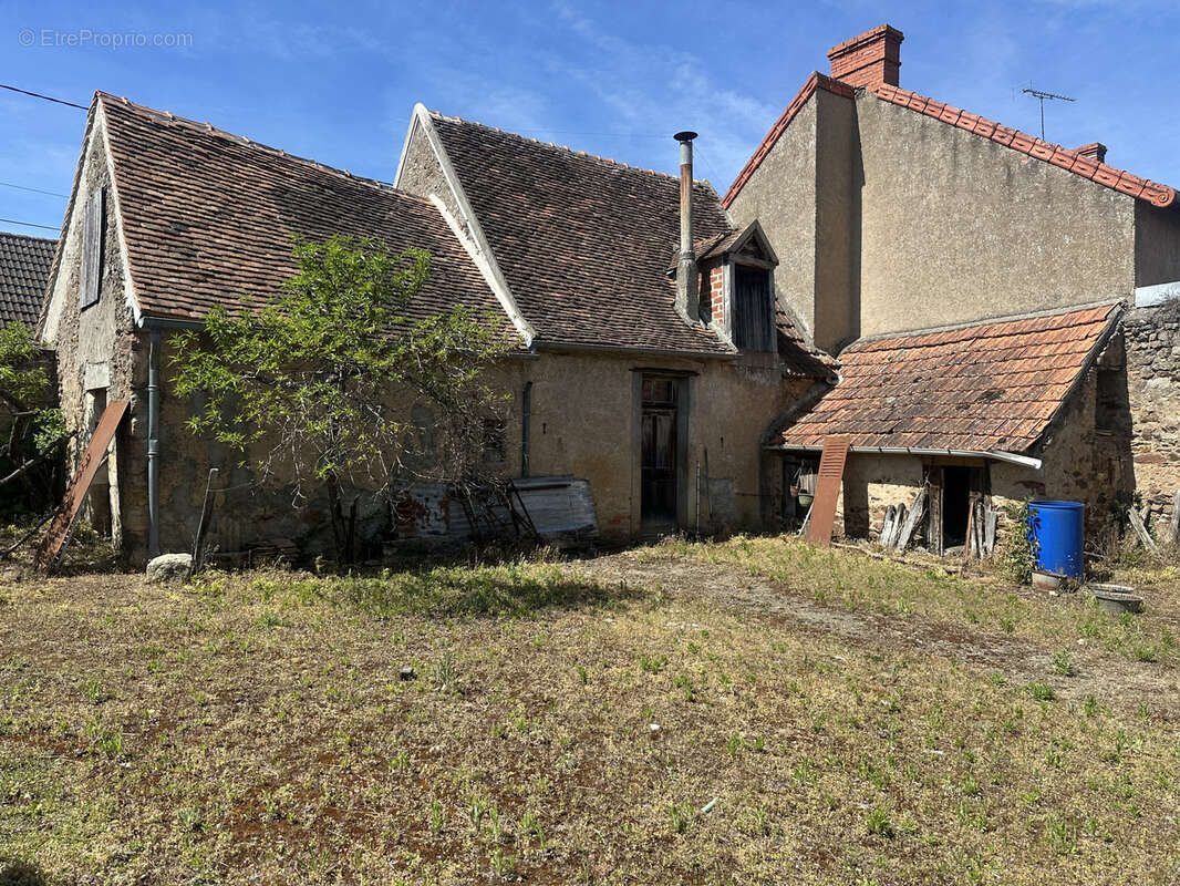 Maison à CHATEAUMEILLANT