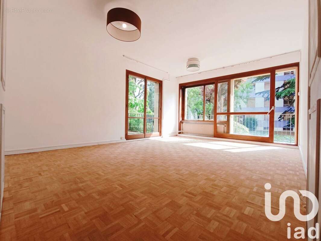 Photo 4 - Appartement à FONTENAY-AUX-ROSES