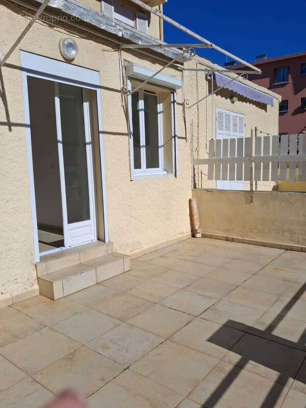 Appartement à LE LAVANDOU