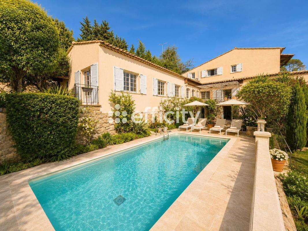 Maison à GRASSE