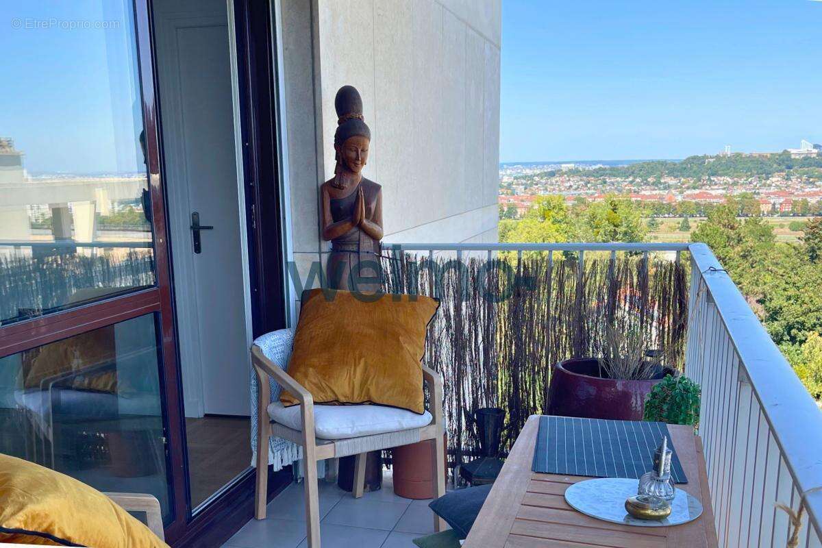 Appartement à GARCHES