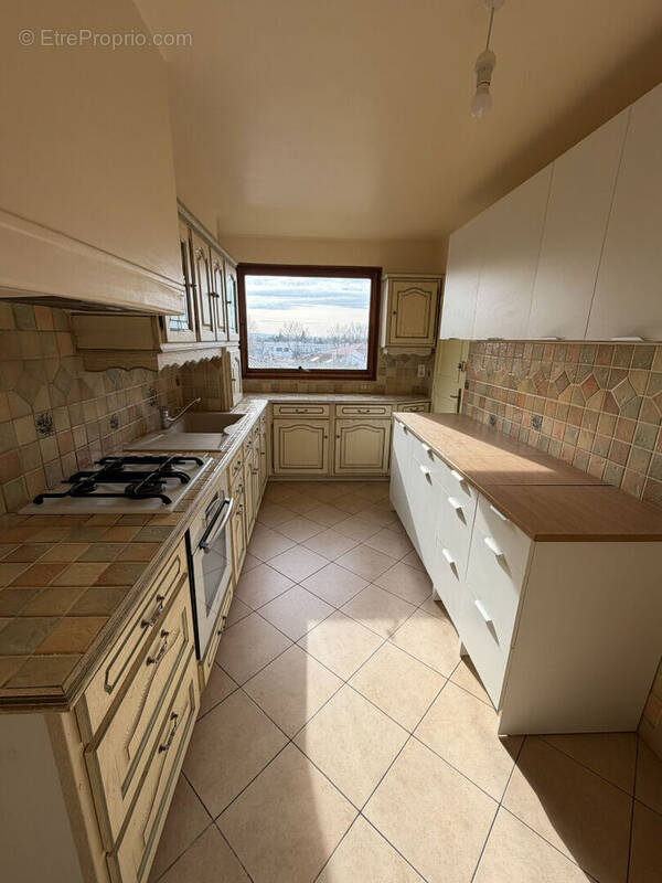 Appartement à SALON-DE-PROVENCE