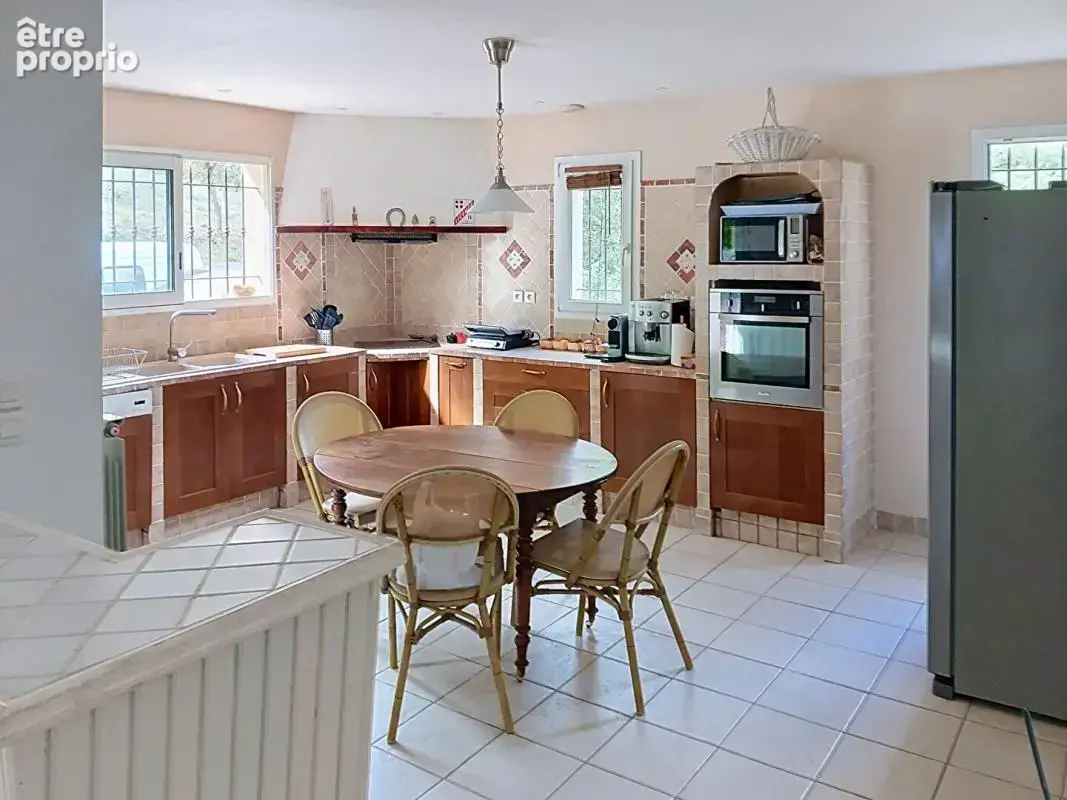 Maison sur 4809m² de terrain avec appartement indépendant et garage - Brignoles - photo 7