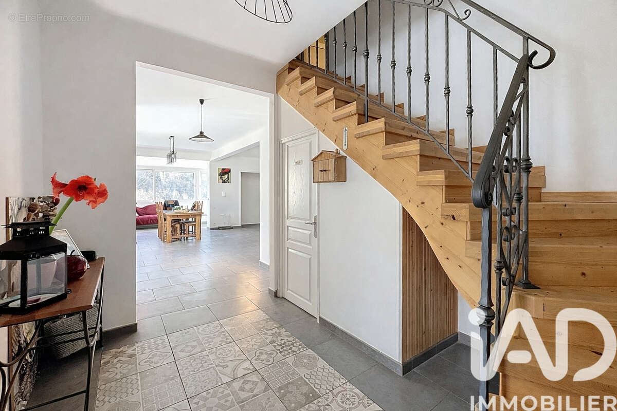 Photo 5 - Maison à TOURRETTES-SUR-LOUP