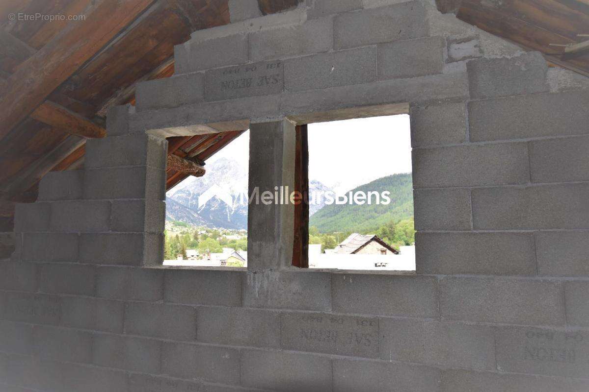 Maison de village 9 pièces 269 m² à rénover à Névache - photo 9