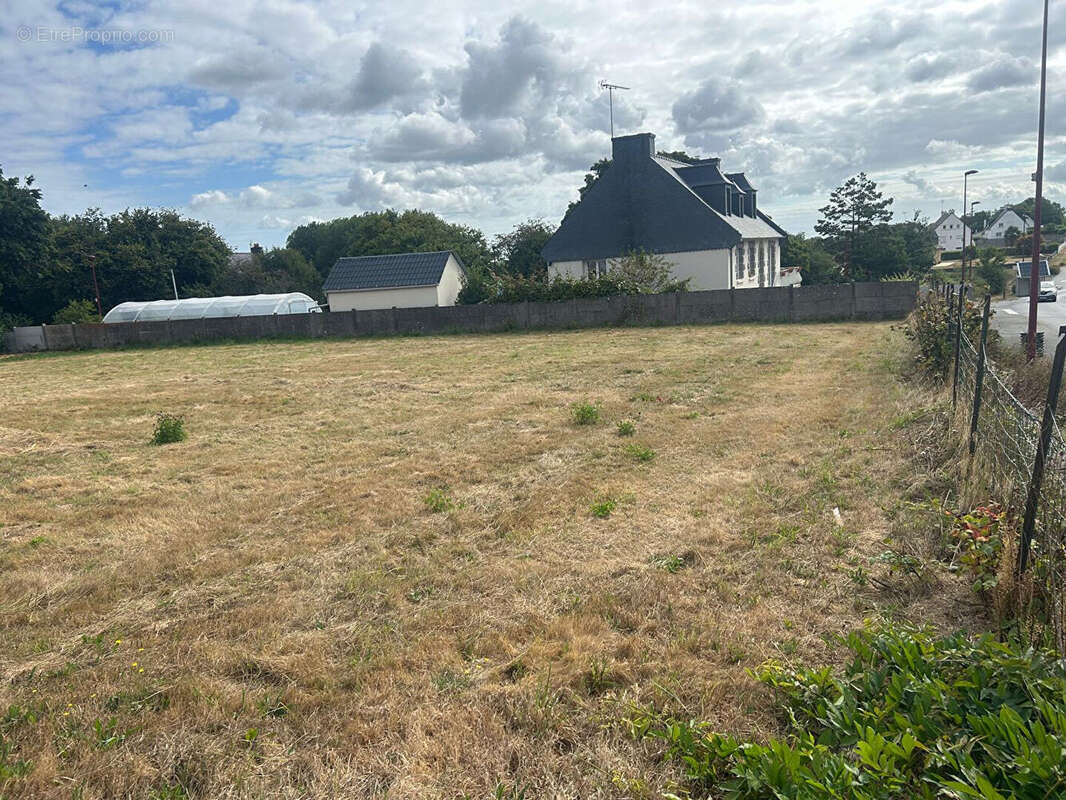 Pommerit-le-vicomte, Maison avec sous-sol aménagé  sur 2200 m² de terrain constructible - photo 10