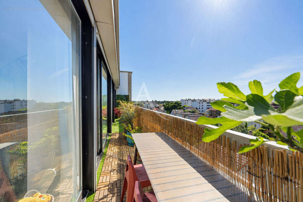 Appartement à LE PERREUX-SUR-MARNE