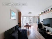 Appartement à L&#039;HAY-LES-ROSES