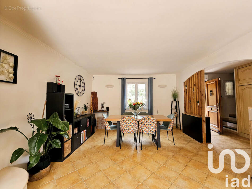 Photo 8 - Maison à FREJUS