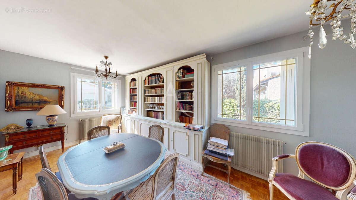 Maison à CASTANET-TOLOSAN