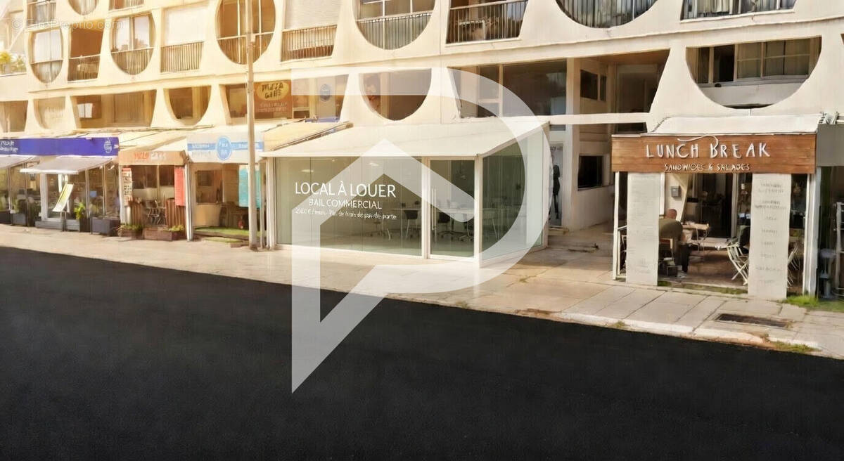 Commerce à LA GRANDE-MOTTE