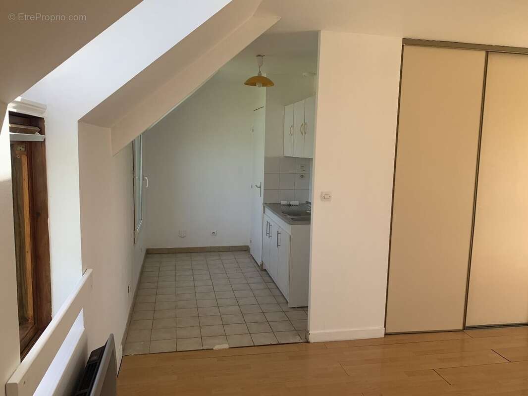 Appartement à OLLAINVILLE