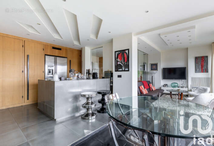 Photo 4 - Appartement à PARIS-16E