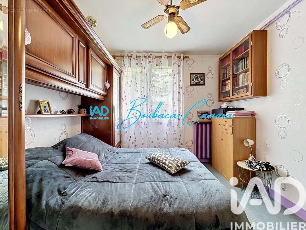 Photo 8 - Appartement à HOUILLES