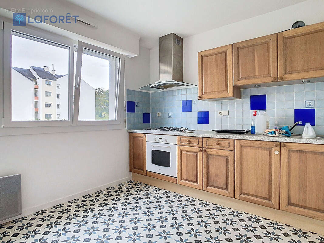 A VENDRE Appartement Lanester 2 pièce(s) 47,76 m2 - photo 2