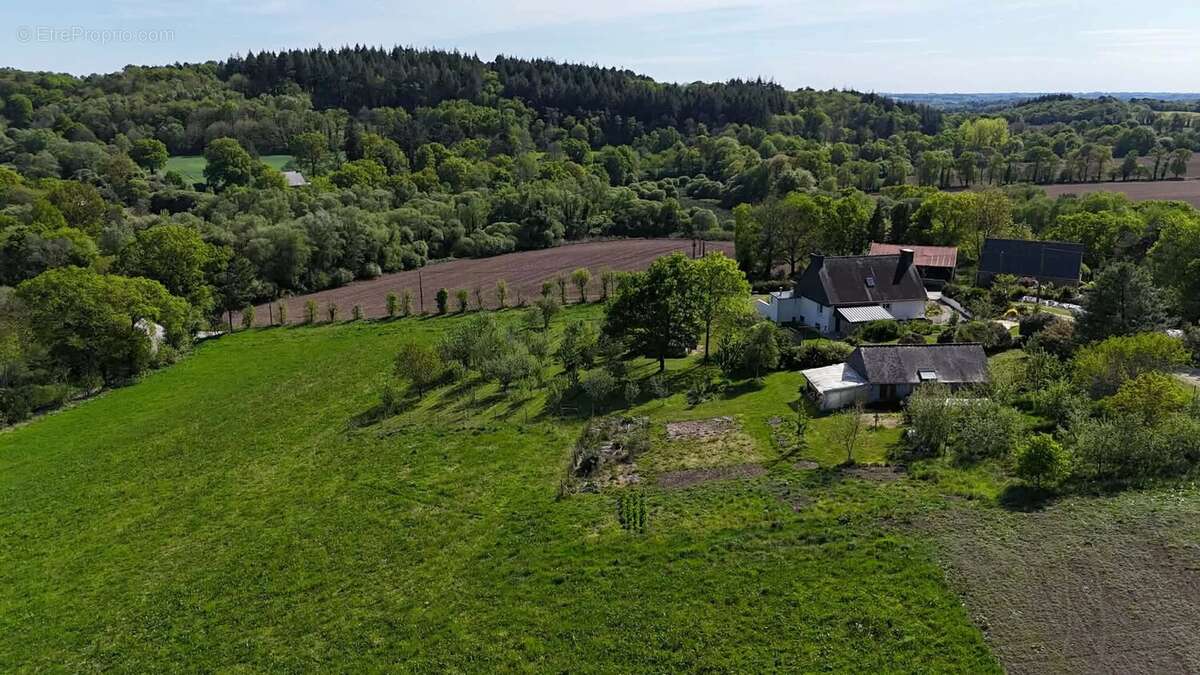 Maison à GUERN