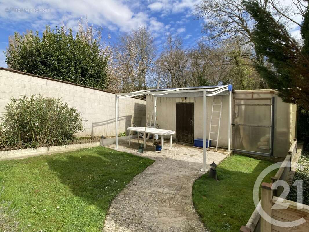 Maison à DONNEMARIE-DONTILLY