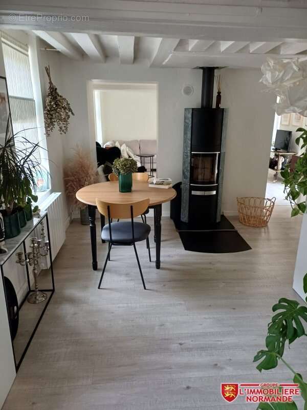 Maison à POSES