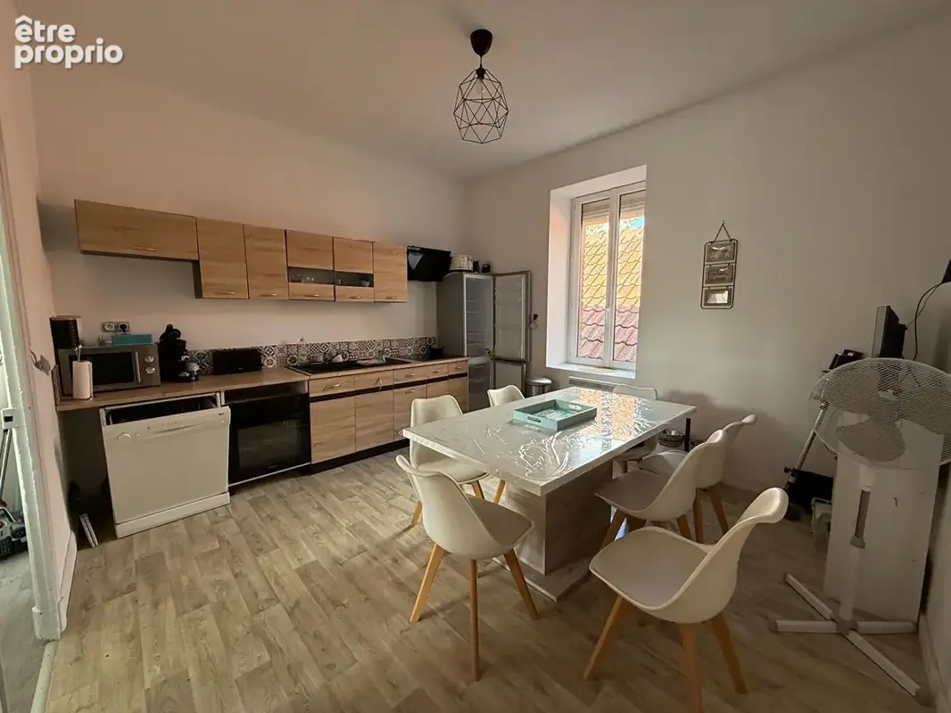 Immeuble Montluçon 172.7 m2 beau potentiel - photo 2