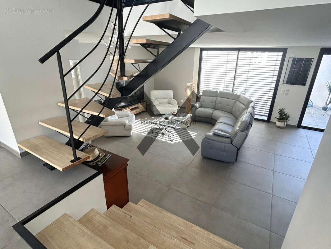 Autre à RIORGES