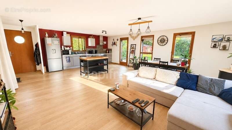 Maison à vendre 4 pièces ETRIGNY (71) - photo 5