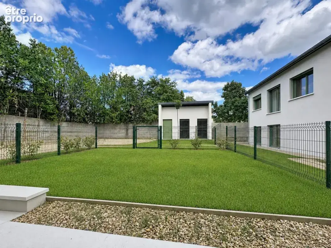 T2 en rez-de-jardin dans résidence entièrement rénovée - photo 6