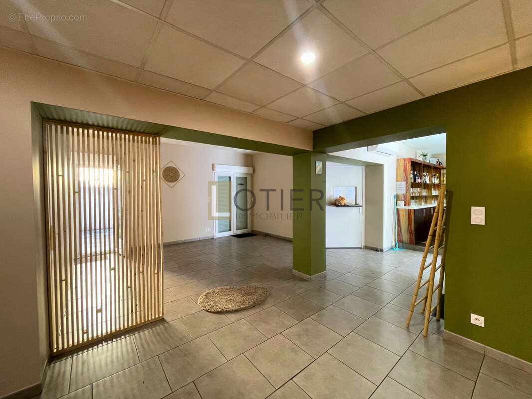 Saint-christol-lès-alès   121,44 m2   2 lots   terrasse 26 m2   fort potentiel - photo 2