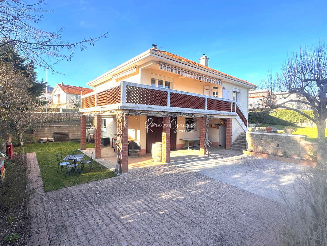 Maison f5 de 144 m2 sur terrain de 685 m2 - photo 2