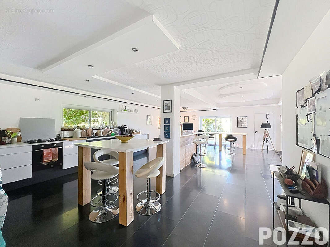 Maison La mouche Loft 280m² terrain 5200 m² proche AVRANCHES  Axé facile A84 - photo 11